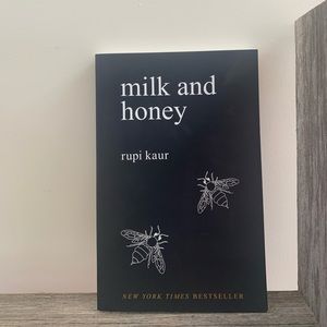 Milk and Honey By Rupi Kaur 📖